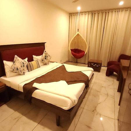 Hotel Multitech Premium Chandigarh Luaran gambar