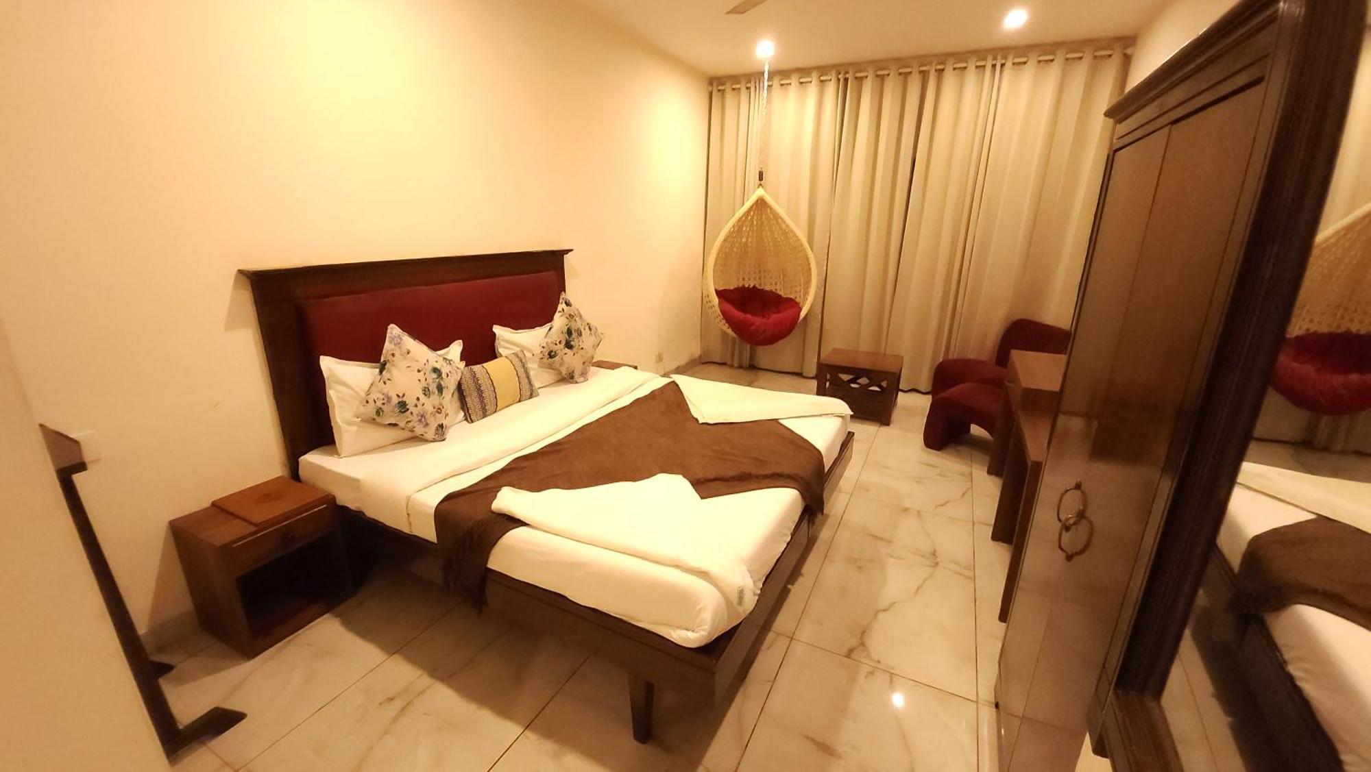Hotel Multitech Premium Chandigarh Luaran gambar