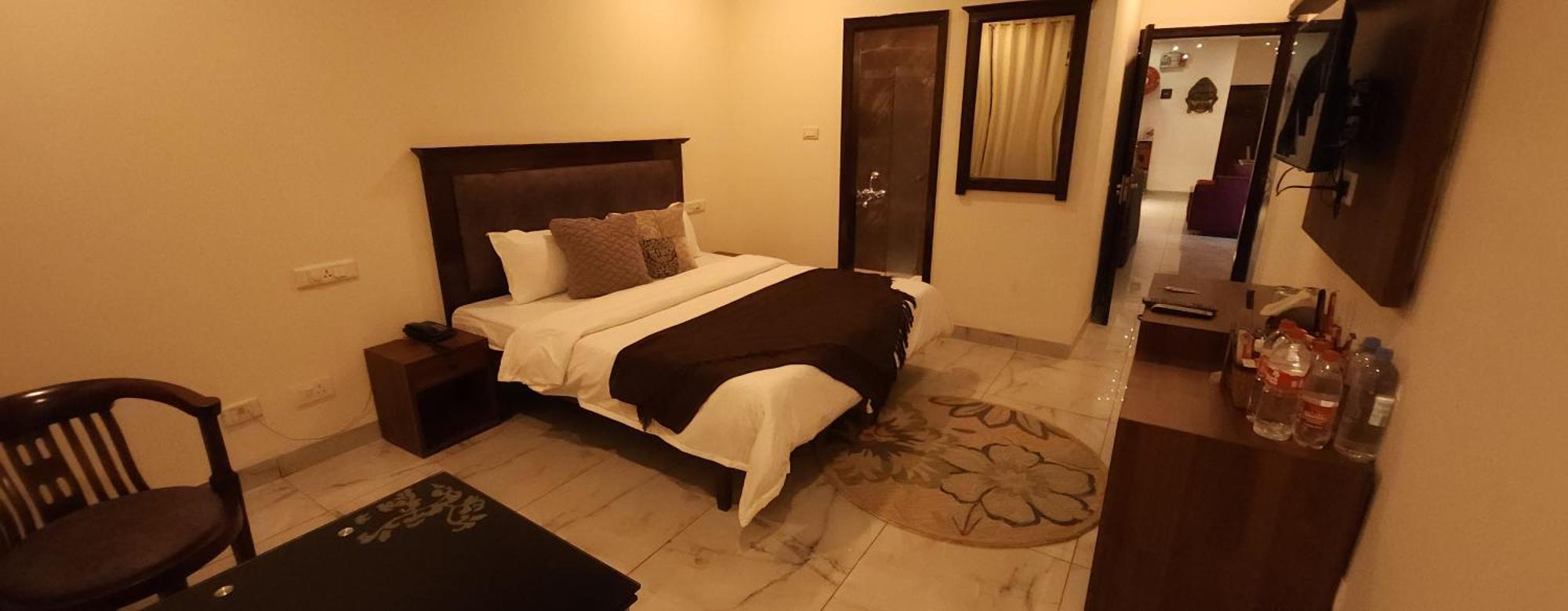 Hotel Multitech Premium Chandigarh Luaran gambar